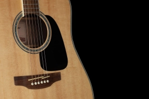 Gitara-akustyczna-Takamine-GD51-NAT-korpus-od-boku.jpg