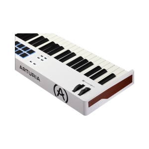 Arturia-KeyLab-Essential-88-mk3-4wh.webp