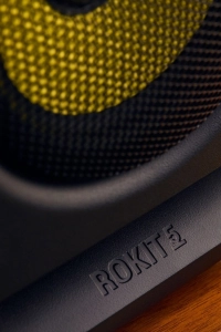 013 KRK ROKIT 5 - Lifestyle_10.jpg