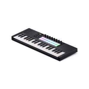 Novation-Launchkey-Mini-37-mk4_5.jpg