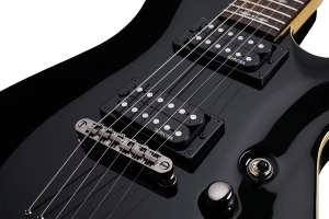 Omen-6.Gloss Black (BLK).03.jpg